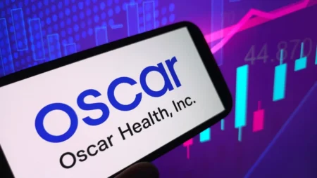Oscar Health (OSCR) 创季度营收纪录，股价反跌10%