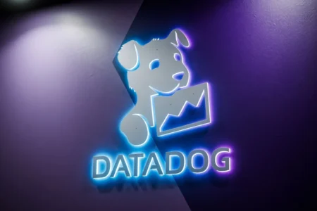 Datadog（DDOG）Q2业绩超预期，股价仍暴跌20%